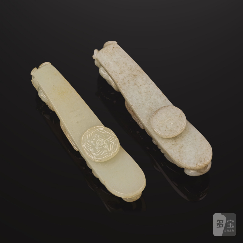清晚期 玉龍紋帶鉤兩件 | DEUX BOUCLES DE CEINTURE EN JADE CÉLADON - 图2